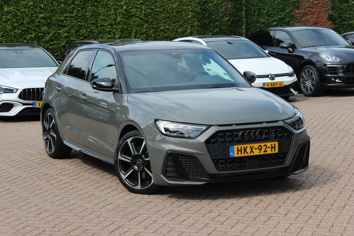 Audi A1 Sportback 40 TFSI S Line edition one / Virtual Cockpit / CarPlay / Keyless / Parkeerhulp V+A / 18'' / Stoelverwarming / Cruise Control