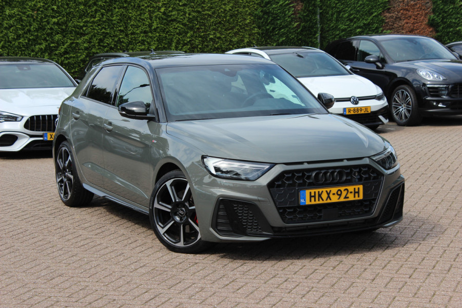Audi A1 Sportback 40 TFSI S Line edition one / Virtual Cockpit / CarPlay / Keyless / Parkeerhulp V+A / 18'' / Stoelverwarming / Cruise Control