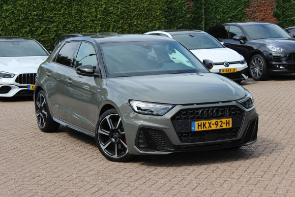 Audi A1 Sportback 40 TFSI S Line edition one / Virtual Cockpit / CarPlay / Keyless / Parkeerhulp V+A / 18'' / Stoelverwarming / Cruise Control