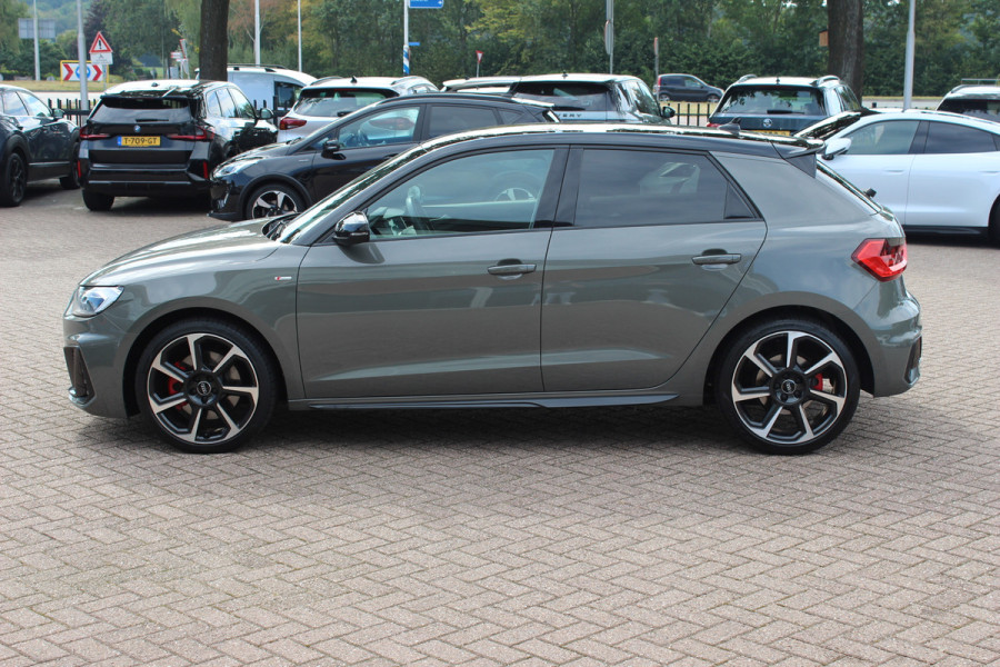 Audi A1 Sportback 40 TFSI S Line edition one / Virtual Cockpit / CarPlay / Keyless / Parkeerhulp V+A / 18'' / Stoelverwarming / Cruise Control