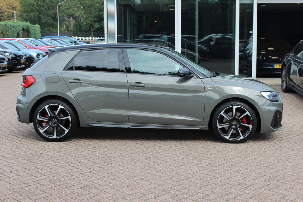 Audi A1 Sportback 40 TFSI S Line edition one / Virtual Cockpit / CarPlay / Keyless / Parkeerhulp V+A / 18'' / Stoelverwarming / Cruise Control