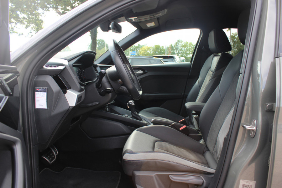 Audi A1 Sportback 40 TFSI S Line edition one / Virtual Cockpit / CarPlay / Keyless / Parkeerhulp V+A / 18'' / Stoelverwarming / Cruise Control