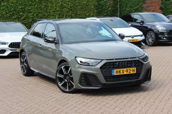 Audi A1 Sportback 40 TFSI S Line edition one / Virtual Cockpit / CarPlay / Keyless / Parkeerhulp V+A / 18'' / Stoelverwarming / Cruise Control