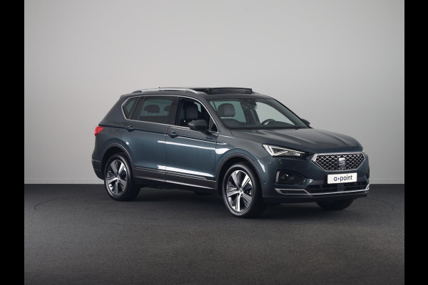 Seat Tarraco 1.4 TSI e-Hybrid PHEV Xcellence 245 pk Automaat | Navigatie | Panoramadak | Parkeersensoren (Park assist) | Rondomzicht camera | Adaptieve cruise control | Stoelverwarming V+A | Lederen bekleding |