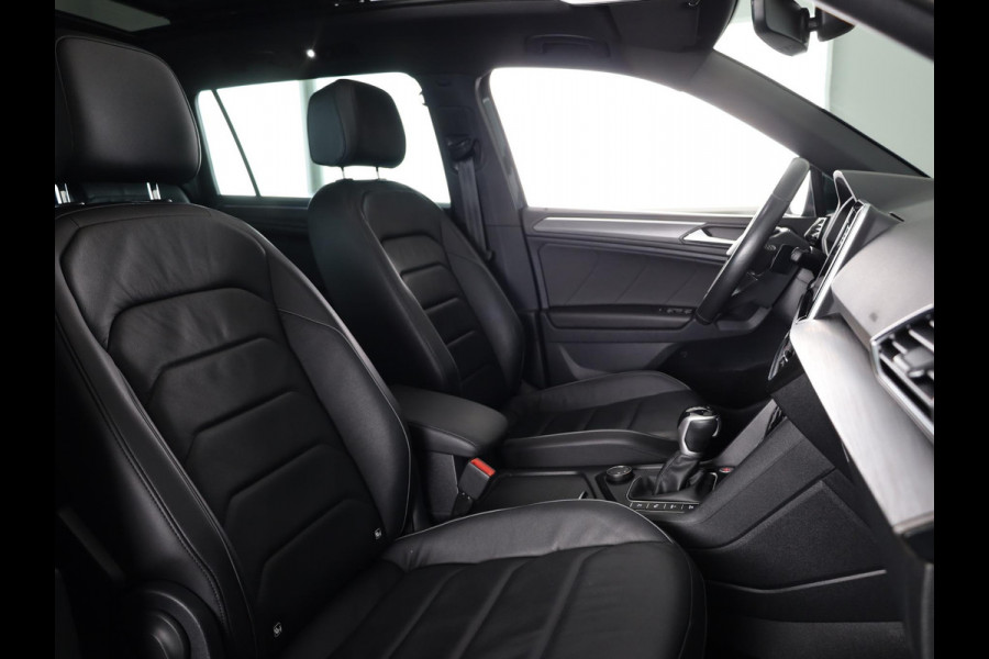 Seat Tarraco 1.4 TSI e-Hybrid PHEV Xcellence 245 pk Automaat | Navigatie | Panoramadak | Parkeersensoren (Park assist) | Rondomzicht camera | Adaptieve cruise control | Stoelverwarming V+A | Lederen bekleding |