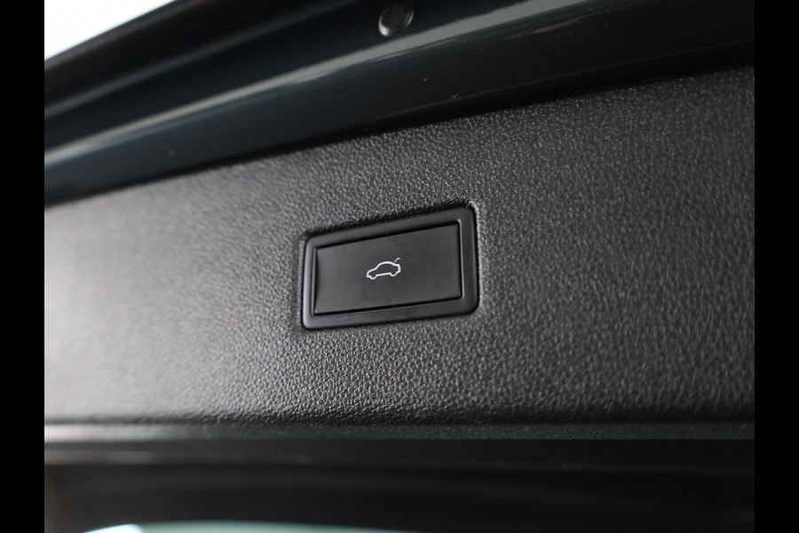 Seat Tarraco 1.4 TSI e-Hybrid PHEV Xcellence 245 pk Automaat | Navigatie | Panoramadak | Parkeersensoren (Park assist) | Rondomzicht camera | Adaptieve cruise control | Stoelverwarming V+A | Lederen bekleding |