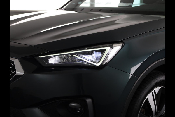 Seat Tarraco 1.4 TSI e-Hybrid PHEV Xcellence 245 pk Automaat | Navigatie | Panoramadak | Parkeersensoren (Park assist) | Rondomzicht camera | Adaptieve cruise control | Stoelverwarming V+A | Lederen bekleding |