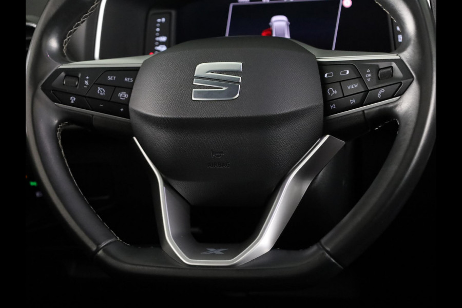 Seat Tarraco 1.4 TSI e-Hybrid PHEV Xcellence 245 pk Automaat | Navigatie | Panoramadak | Parkeersensoren (Park assist) | Rondomzicht camera | Adaptieve cruise control | Stoelverwarming V+A | Lederen bekleding |