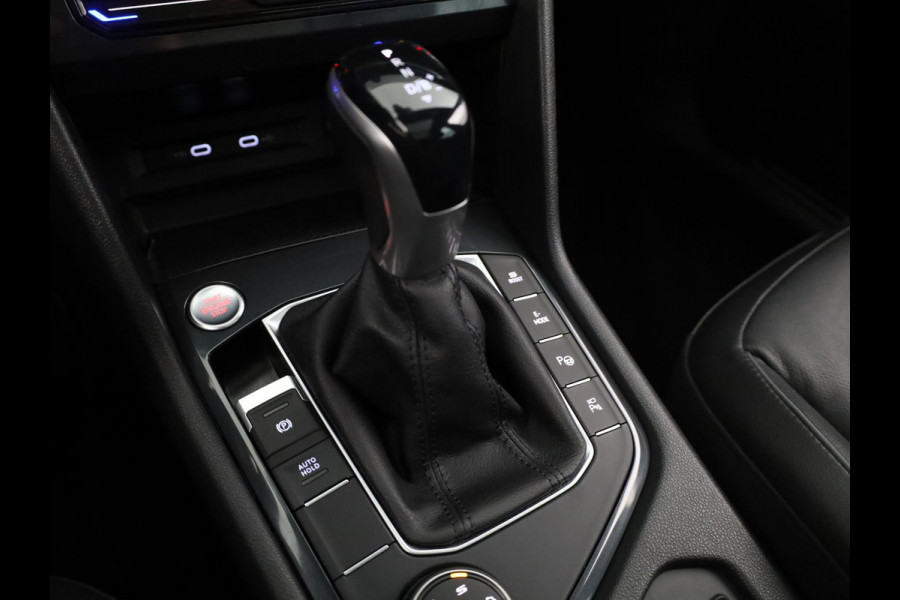 Seat Tarraco 1.4 TSI e-Hybrid PHEV Xcellence 245 pk Automaat | Navigatie | Panoramadak | Parkeersensoren (Park assist) | Rondomzicht camera | Adaptieve cruise control | Stoelverwarming V+A | Lederen bekleding |