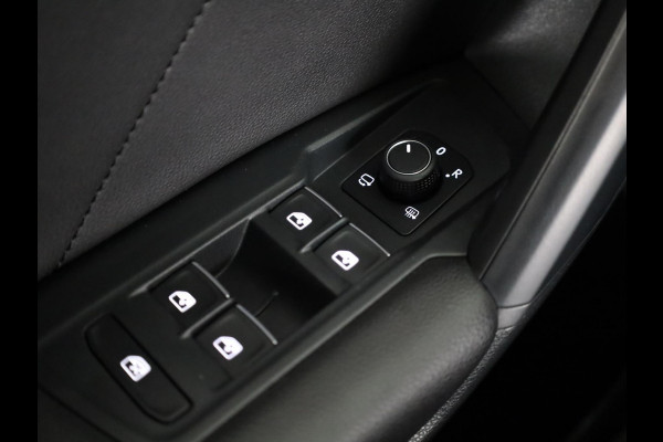 Seat Tarraco 1.4 TSI e-Hybrid PHEV Xcellence 245 pk Automaat | Navigatie | Panoramadak | Parkeersensoren (Park assist) | Rondomzicht camera | Adaptieve cruise control | Stoelverwarming V+A | Lederen bekleding |