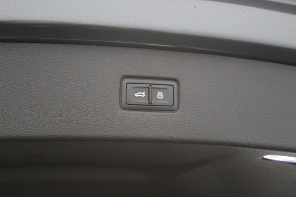 Audi Q7 60 TFSI e 490 PK Quattro Pro Line S-Line Competition PHEV, Panoramadak, B&O Sound, Memory, Head-Up, Adap. Cruise Control