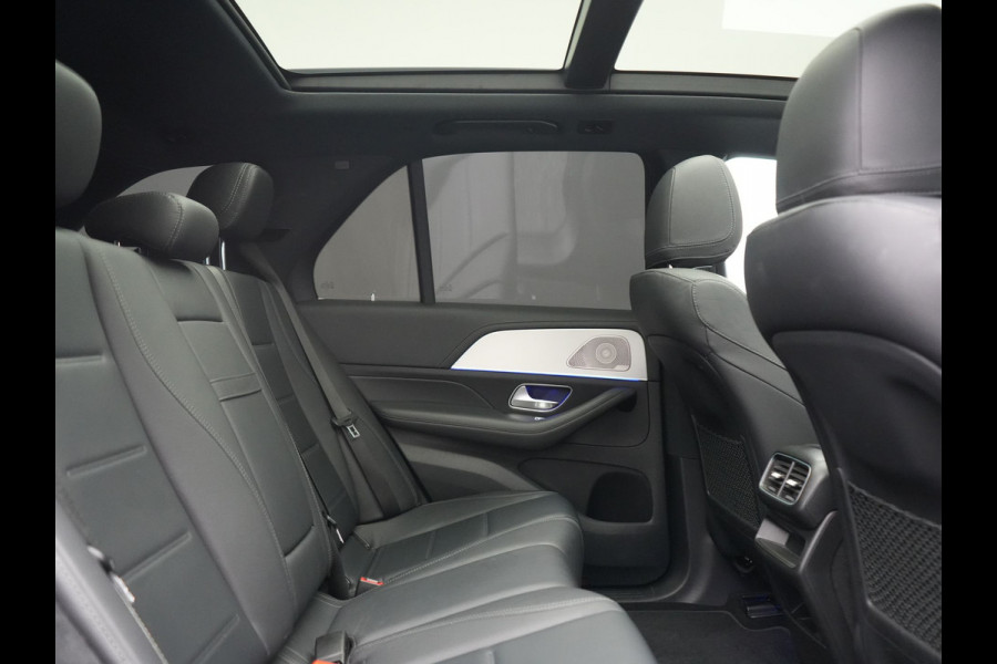 Mercedes-Benz GLE 350 e 4MATIC AMG Night PHEV 333pk Dealer O.H. | Trekhaak Af Fabriek | Panodak | Adaptive Cruise | 360 Camera | Burmester Audio | Lederen Sportstoelen Memory & Verwarmd | Sfeerverlichting | Keyless | Blis | Widescreen Navi | Apple Carplay | Plug In Hybrid |
