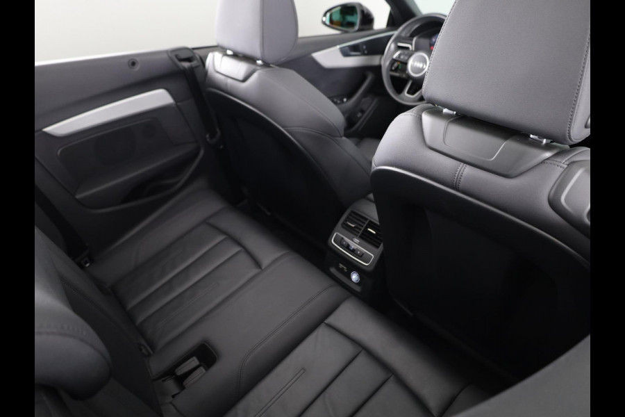 Audi A5 Cabriolet 40 TFSI Launch edition Sport 190pk | lederen bekleding, | Nekverwarming | matrix LED koplampen | Navigatiesysteem full map | Voorstoelen verwarmd