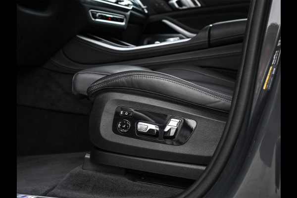 BMW X5 xDrive50e M-Sport Pro | NL-Auto | Panoramadak | Skylounge | Bowers en Wilkins | Alcantare Hemel | Assisted driving prof. | Comfort Seats | Stoelventilatie + Massage | 360 Camera | HUD | BMW Gesture Control | Soft Close | Elektr. trekhaak |