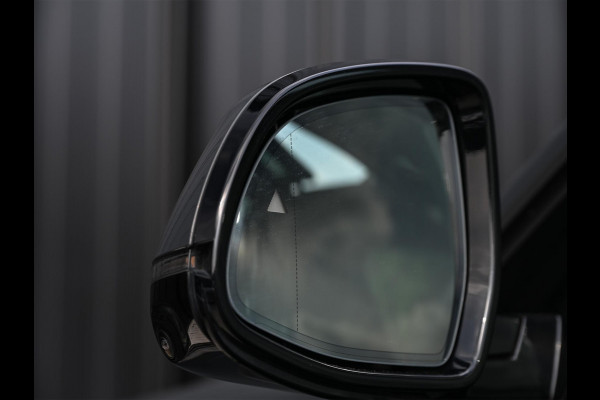 BMW X5 xDrive50e M-Sport Pro | NL-Auto | Panoramadak | Skylounge | Bowers en Wilkins | Alcantare Hemel | Assisted driving prof. | Comfort Seats | Stoelventilatie + Massage | 360 Camera | HUD | BMW Gesture Control | Soft Close | Elektr. trekhaak |