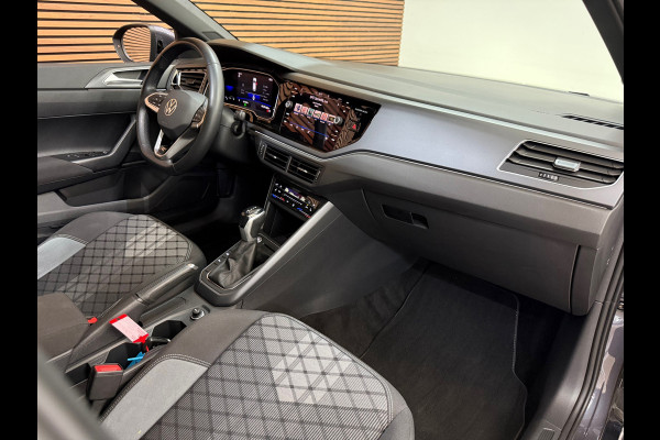 Volkswagen Taigo 1.5 TSI R-Line Business | 150 pk | DSG | Panoramadak | 18” | Camera | IQ.DRIVE |