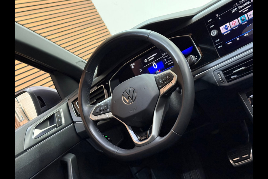 Volkswagen Taigo 1.5 TSI R-Line Business | 150 pk | DSG | Panoramadak | 18” | Camera | IQ.DRIVE |