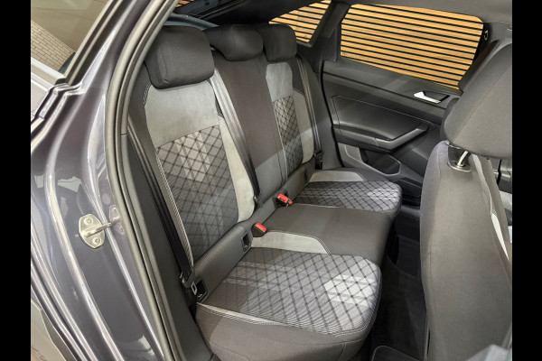 Volkswagen Taigo 1.5 TSI R-Line Business | 150 pk | DSG | Panoramadak | 18” | Camera | IQ.DRIVE |
