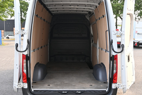 Mercedes-Benz Sprinter 315 CDI L2H2 RWD Apple Carplay/Android Auto, Camera