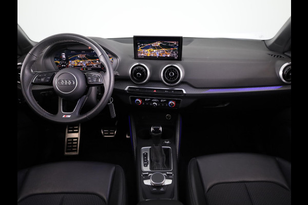 Audi Q2 35 TFSI S Edition 150pk | Virtuel Cockpit |  Navigatiesysteem full map | Cruise control adaptief | Apple Carplay/Android Auto | S-line interieur  lederen/stof bekleding | Matrix LED koplampen |