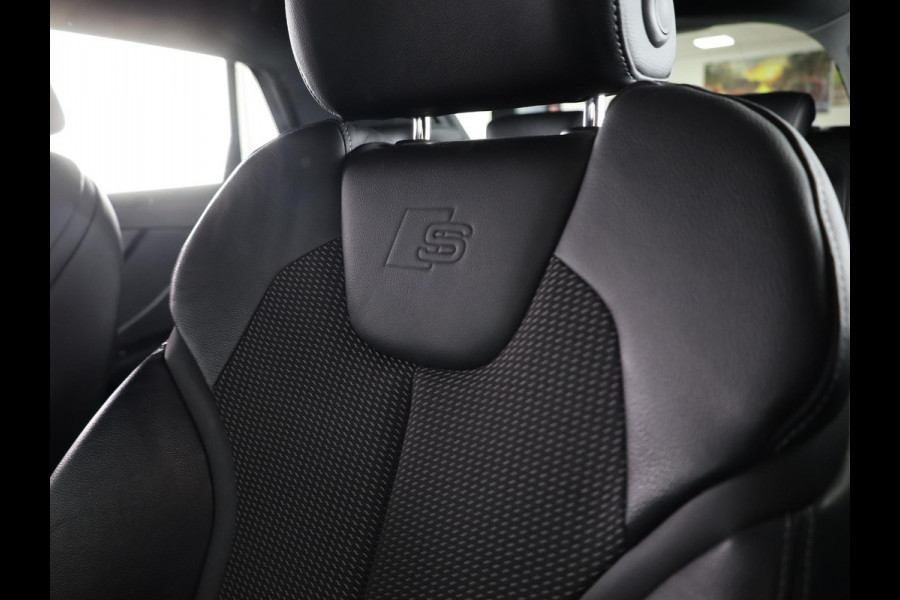 Audi Q2 35 TFSI S Edition 150pk | Virtuel Cockpit |  Navigatiesysteem full map | Cruise control adaptief | Apple Carplay/Android Auto | S-line interieur  lederen/stof bekleding | Matrix LED koplampen |