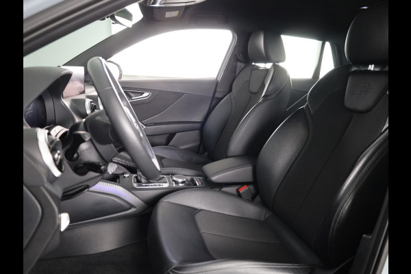 Audi Q2 35 TFSI S Edition 150pk | Virtuel Cockpit |  Navigatiesysteem full map | Cruise control adaptief | Apple Carplay/Android Auto | S-line interieur  lederen/stof bekleding | Matrix LED koplampen |