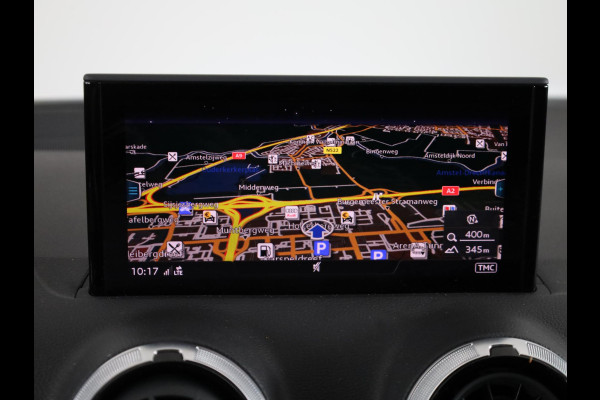 Audi Q2 35 TFSI S Edition 150pk | Virtuel Cockpit |  Navigatiesysteem full map | Cruise control adaptief | Apple Carplay/Android Auto | S-line interieur  lederen/stof bekleding | Matrix LED koplampen |
