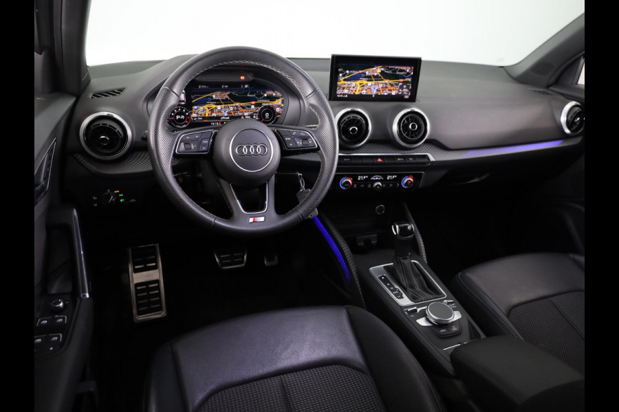 Audi Q2 35 TFSI S Edition 150pk | Virtuel Cockpit |  Navigatiesysteem full map | Cruise control adaptief | Apple Carplay/Android Auto | S-line interieur  lederen/stof bekleding | Matrix LED koplampen |