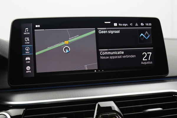 BMW 5 Serie Touring 530e 293 PK Executive Sensatec M-Sport PHEV, Trekhaak, Panoramadak, Harman/Kardon, Adap. Cruise Control