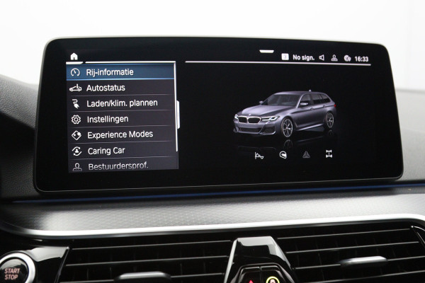 BMW 5 Serie Touring 530e 293 PK Executive Sensatec M-Sport PHEV, Trekhaak, Panoramadak, Harman/Kardon, Adap. Cruise Control