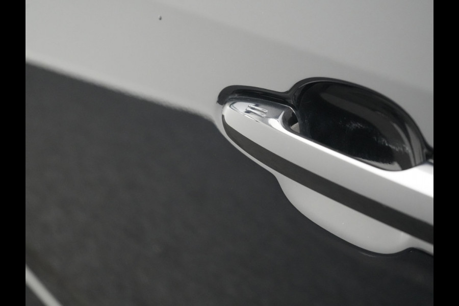 Suzuki Across 2.5 Style PHEV 306pk Dealer O.H. | Adaptive Cruise | Camera | Elektrische Sportstoelen Verwarmd | Apple Carplay | Keyless | Blis | Stuur Verwarmd | DAB | 19"L.M | Plug In Hybrid |