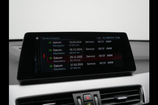 BMW X1 xDrive25e PHEV 221pk Dealer O.H. | Adaptive Cruise | Head Up | Camera | Harman / Kardon | Stoelen Memory & Verwarmd | Navigatie | DAB | Plug In Hybrid |