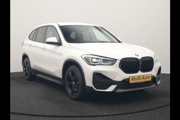 BMW X1 xDrive25e PHEV 221pk Dealer O.H. | Adaptive Cruise | Head Up | Camera | Harman / Kardon | Stoelen Memory & Verwarmd | Navigatie | DAB | Plug In Hybrid |