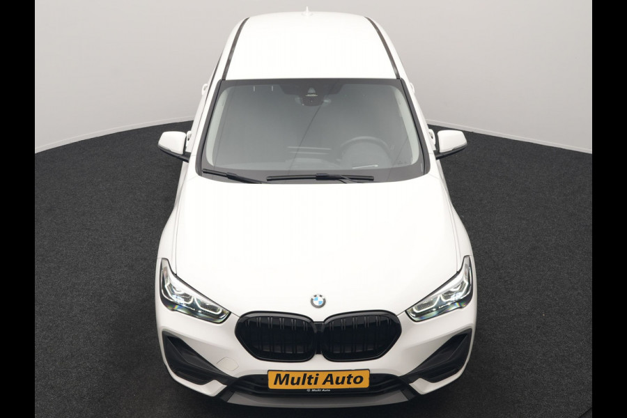 BMW X1 xDrive25e PHEV 221pk Dealer O.H. | Adaptive Cruise | Head Up | Camera | Harman / Kardon | Stoelen Memory & Verwarmd | Navigatie | DAB | Plug In Hybrid |