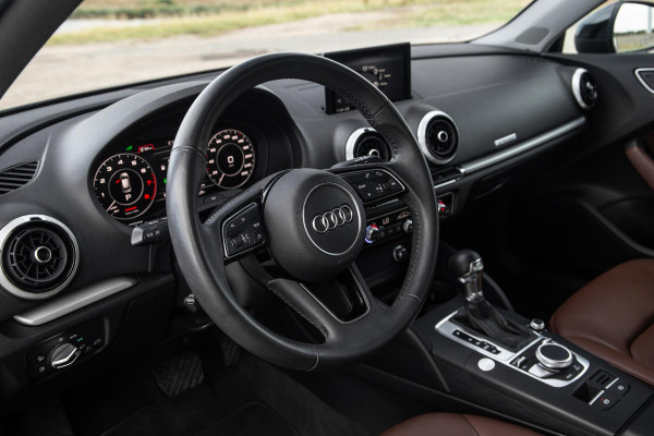 Audi A3 Sportback 40 TFSI e Edition AIRCO / CRUISE CONTROLE / BRUIN LEER / AUTOMAAT / PHEV
