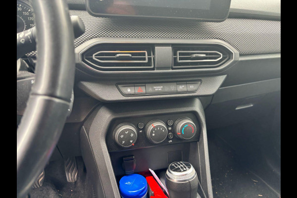 Dacia Jogger 1.0 TCe 110 Expression 5p. 110PK | NIEUW BINNEN, MEER FOTO'S VOLGEN | Airco | Cruise | Parkeersensoren | DAB+ Radio