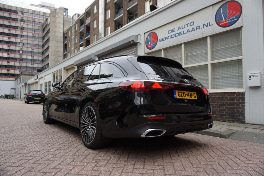 Mercedes-Benz E-Klasse Estate 300 e AMG Line Premium Plus Airmatic | Hyperscreen | Trekhaak | Pano | Adaptive + Lane | Memory Stoelmassage + Koeling + Verwarming | NL auto |