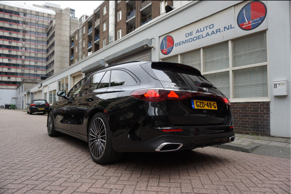 Mercedes-Benz E-Klasse Estate 300 e AMG Line Premium Plus Airmatic | Hyperscreen | Trekhaak | Pano | Adaptive + Lane | Memory Stoelmassage + Koeling + Verwarming | NL auto |