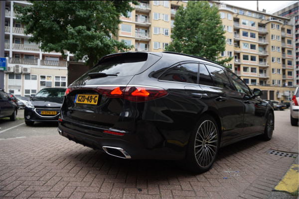 Mercedes-Benz E-Klasse Estate 300 e AMG Line Premium Plus Airmatic | Hyperscreen | Trekhaak | Pano | Adaptive + Lane | Memory Stoelmassage + Koeling + Verwarming | NL auto |