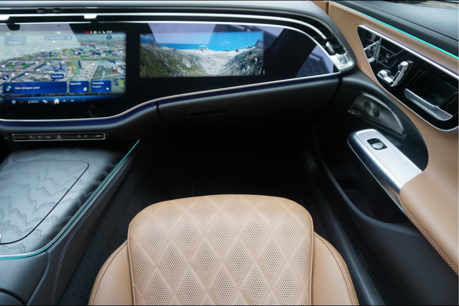 Mercedes-Benz E-Klasse Estate 300 e AMG Line Premium Plus Airmatic | Hyperscreen | Trekhaak | Pano | Adaptive + Lane | Memory Stoelmassage + Koeling + Verwarming | NL auto |