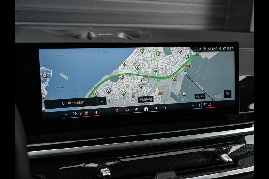 BMW X5 xDrive50e M-Sport Pro | NL-Auto | Panoramadak | Skylounge | Bowers en Wilkins | Alcantare Hemel | Assisted driving prof. | Comfort Seats | Stoelventilatie + Massage | 360 Camera | HUD | BMW Gesture Control | Soft Close | Elektr. trekhaak |