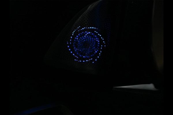 BMW X5 xDrive50e M-Sport Pro | NL-Auto | Panoramadak | Skylounge | Bowers en Wilkins | Alcantare Hemel | Assisted driving prof. | Comfort Seats | Stoelventilatie + Massage | 360 Camera | HUD | BMW Gesture Control | Soft Close | Elektr. trekhaak |