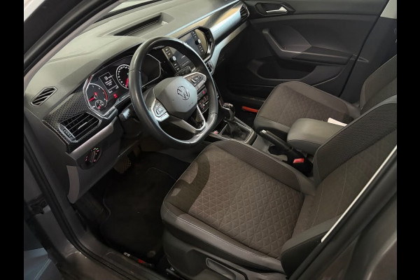 Volkswagen T-Cross 1.5 TSI Style Business R - Automaat - Navi - Climate - LED - ORG.NL