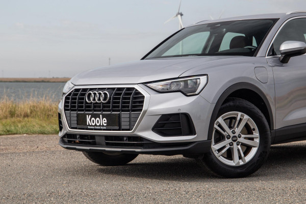 Audi Q3 45 TFSI e edition VIRTUAL COCKPIT / CRUISE CONTROLE / AIRCO / BRUIN LEER / PHEV