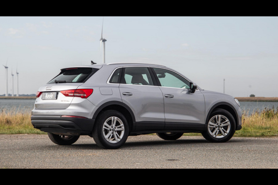 Audi Q3 45 TFSI e edition VIRTUAL COCKPIT / CRUISE CONTROLE / AIRCO / BRUIN LEER / PHEV