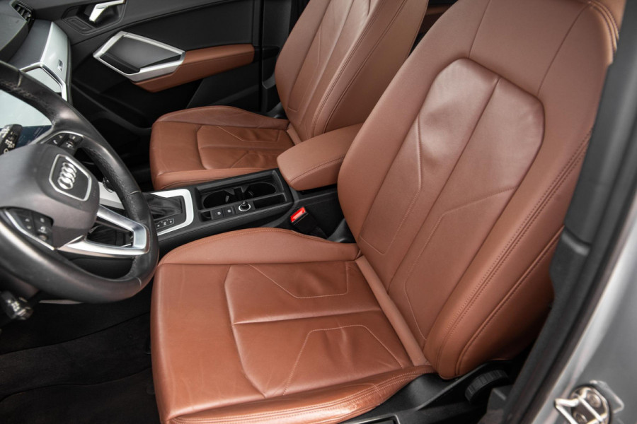 Audi Q3 45 TFSI e edition VIRTUAL COCKPIT / CRUISE CONTROLE / AIRCO / BRUIN LEER / PHEV