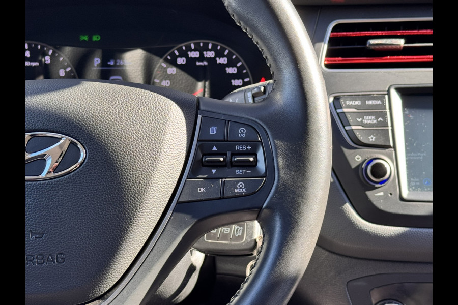 Hyundai i20 1.0 T-GDI Comfort | Automaat | Camera achter | Trekhaak afneembaar | Apple carplay |Cruise control |