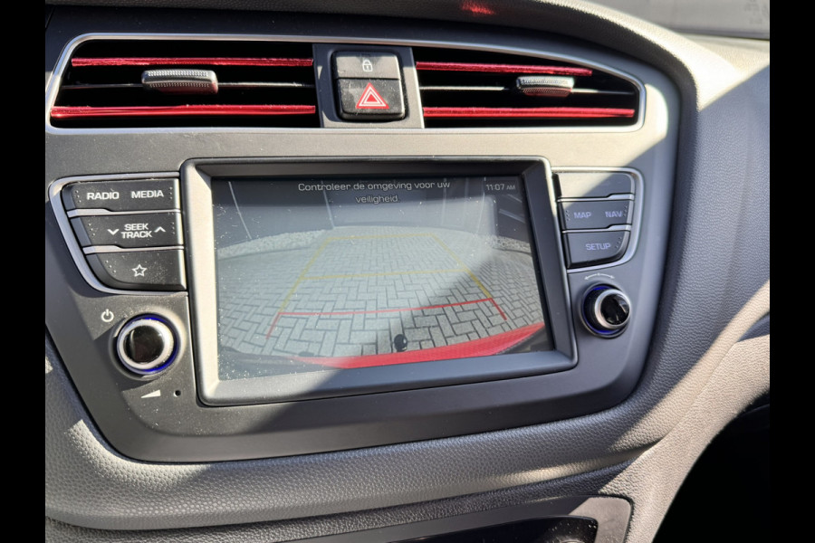 Hyundai i20 1.0 T-GDI Comfort | Automaat | Camera achter | Trekhaak afneembaar | Apple carplay |Cruise control |