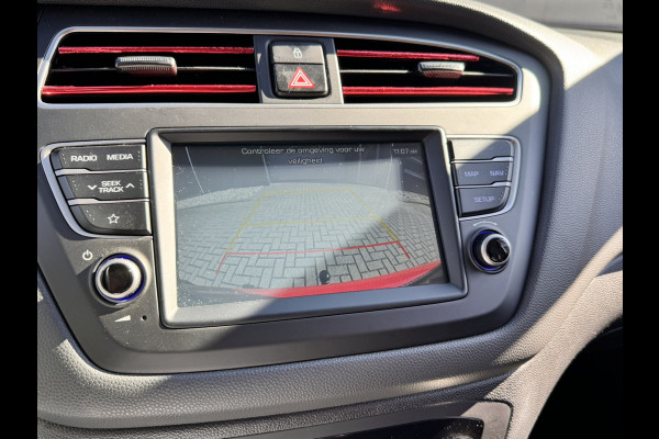 Hyundai i20 1.0 T-GDI Comfort | Automaat | Camera achter | Trekhaak afneembaar | Apple carplay |Cruise control |