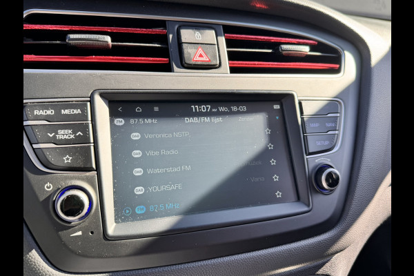 Hyundai i20 1.0 T-GDI Comfort | Automaat | Camera achter | Trekhaak afneembaar | Apple carplay |Cruise control |
